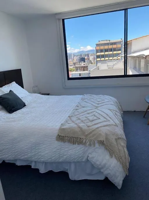 Hermosa Suite En Edificio Ecologico Quito Apartmán